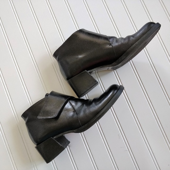 Enzo Angiolini Shoes - Enzo Angiolini black leather booties